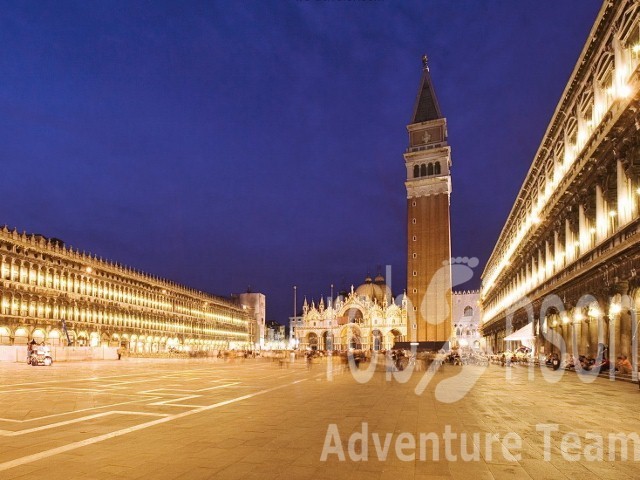 478-piazza-san-marco-at-night-venice-italy-640x480-.jpg