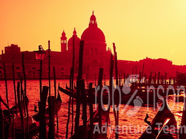 480-santa-maria-della-sallute-sunset.jpg