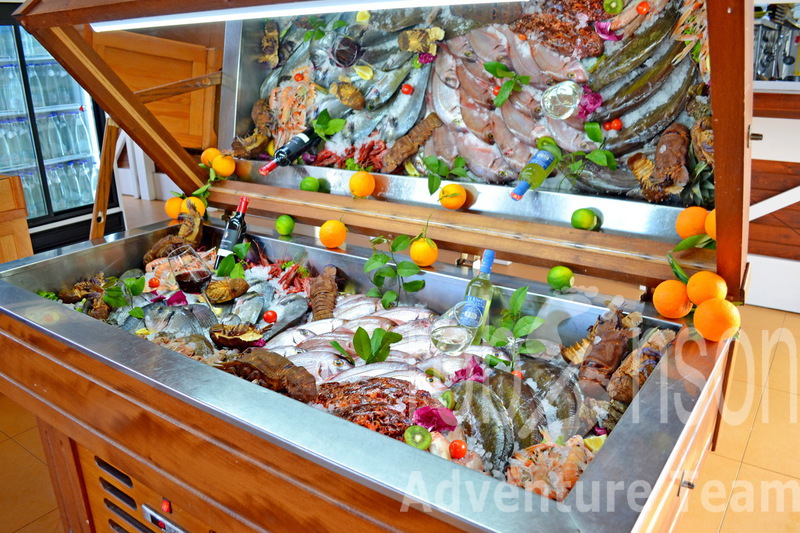 1456-valona-fish-restaurant-resize.jpg