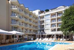 Hotel Karlovo 3* | Sunčev Breg 