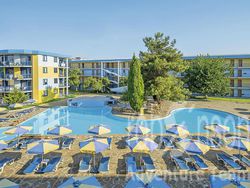 Hotel Azurro 3* | Sunčev Breg