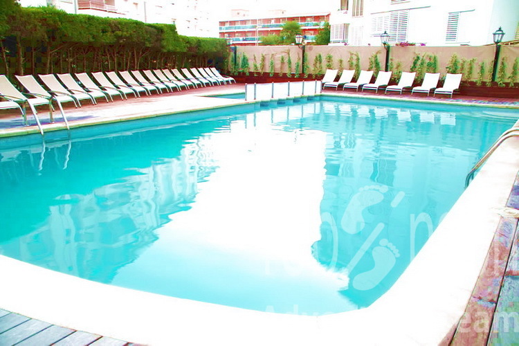 Hotel Alegria Fenals Mar 3*