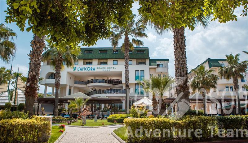 L'Ancora Beach Hotel 4*