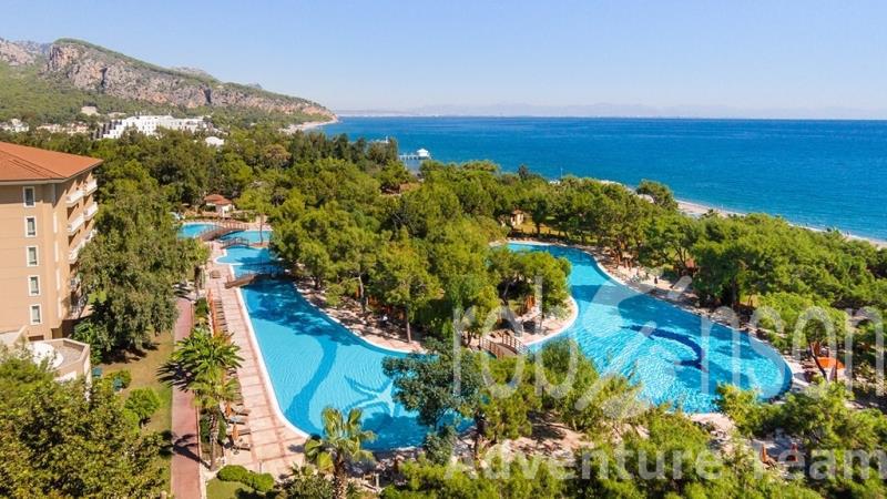 AKKA Antedon Hotel 4* 