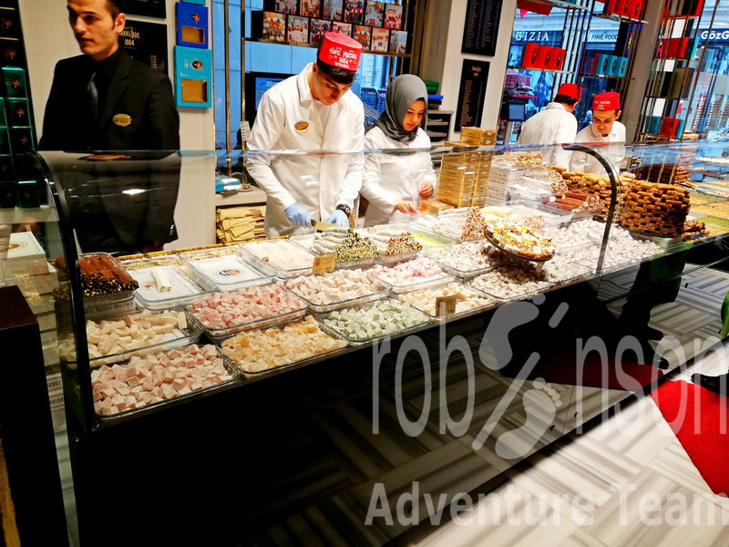 Istanbul busom 6 dana