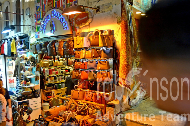 Istanbul busom 6 dana