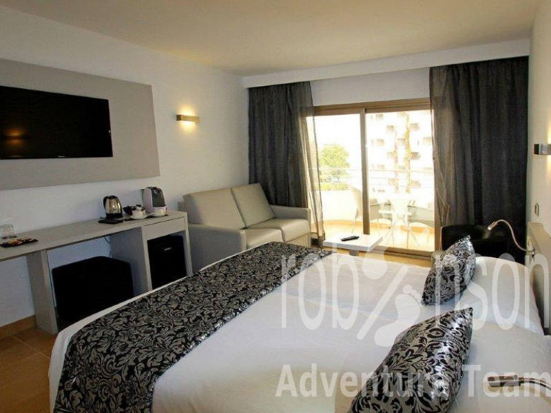 Hotel Pamplona 4*