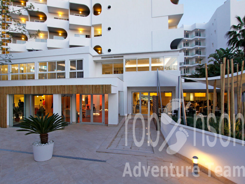 Hotel Pamplona 4*
