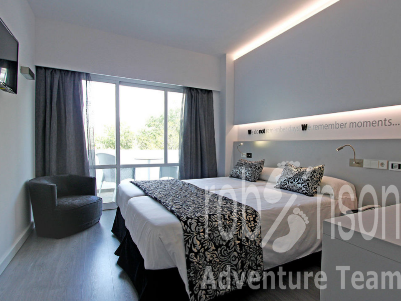 Hotel Pamplona 4*