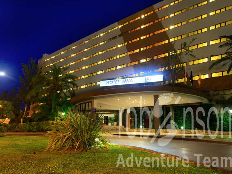 Hotel Java 4*