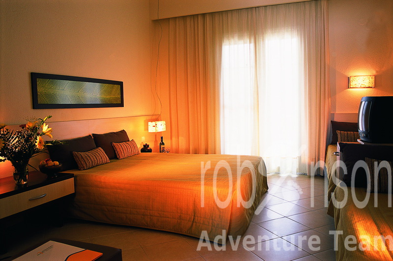 Hotel Alexandra Beach 4*